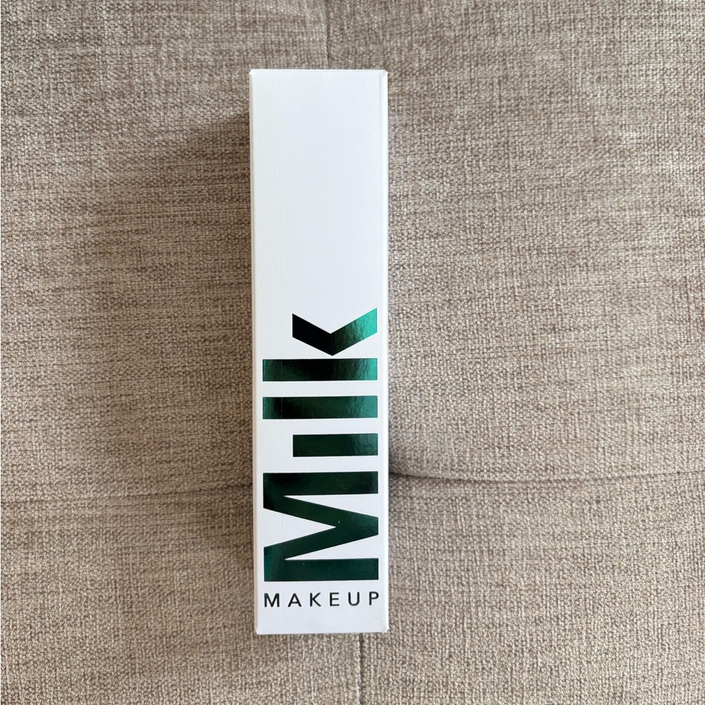 MILK MAKEUP Hydro Grip Setting + Refreshing Spray